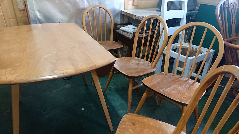 Drop-leaf table and chairs, before